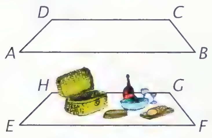 Two drawings of a chest: the upper one shows its lid as trapezoid ABCD, the lower one shows the whole chest standing on trapezoid EFGH.